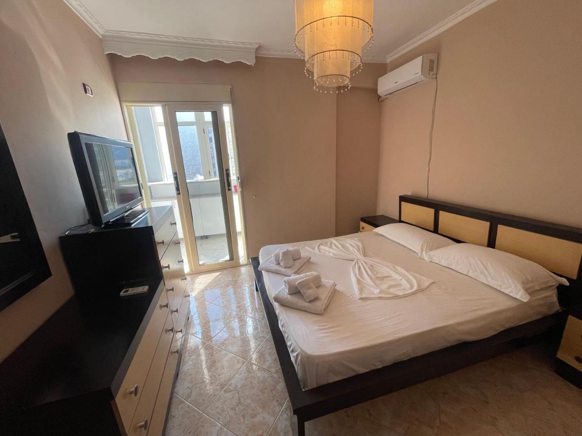 Sea View Apartment Vlorë Exteriör bild